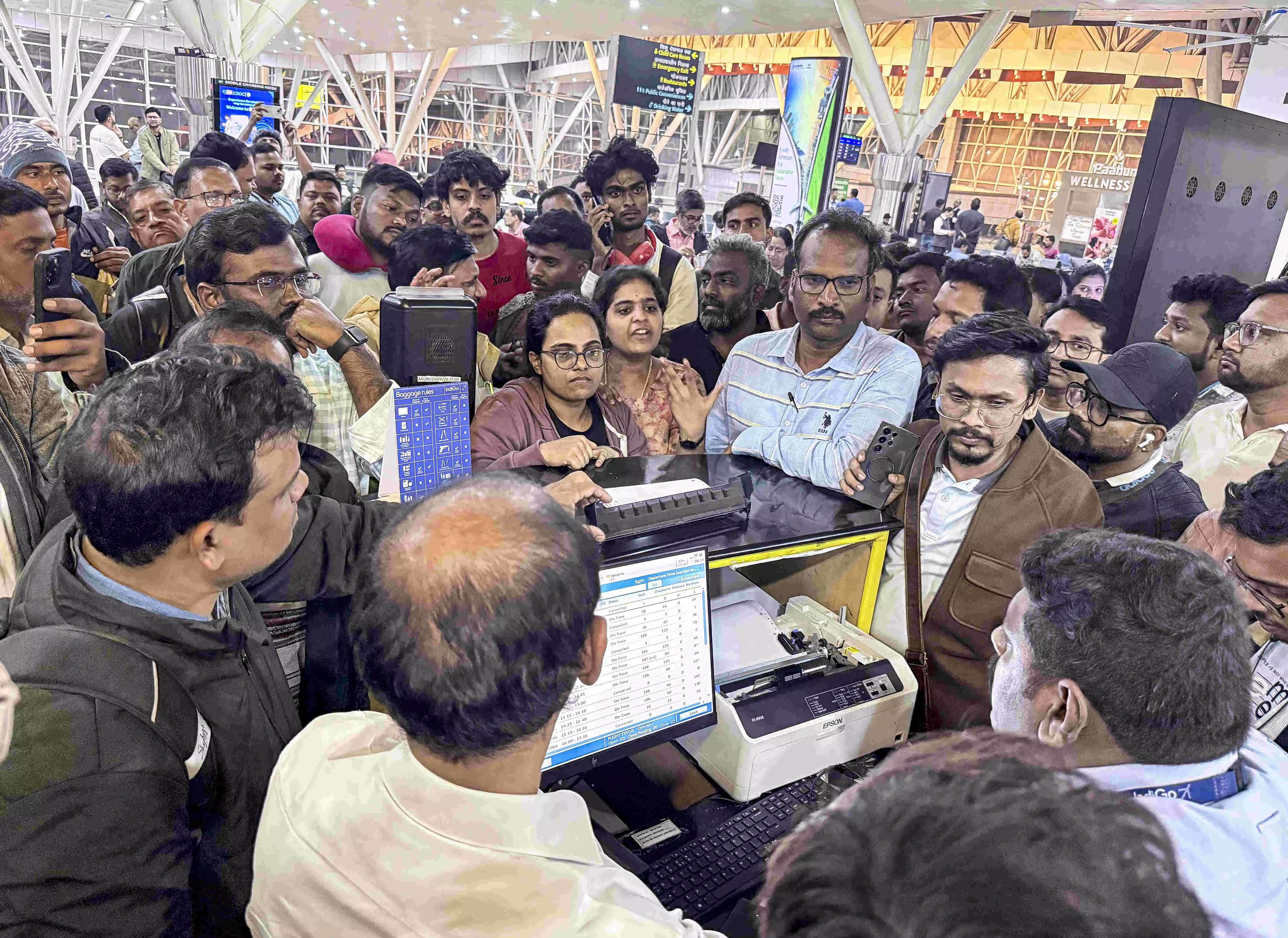 All IndiGo domestic flights out of Delhi cancelled till midnight today, says airport advisory