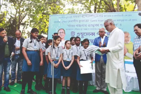 Noble cause: KMC launches ‘Tree Ambulance’ to treat ailing trees