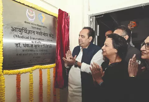 Delhi govt opens Medical Innovation Centre at MAMC