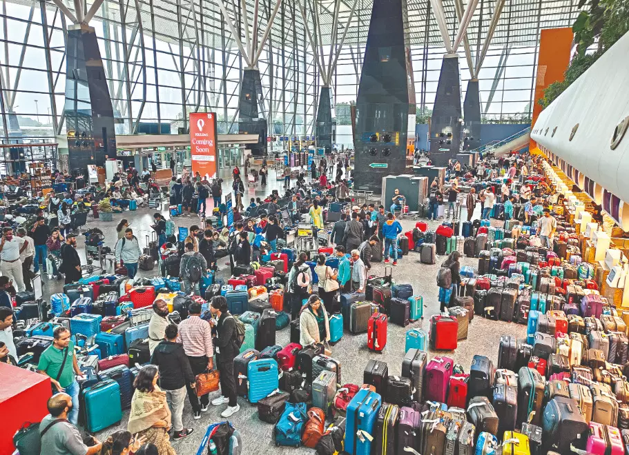 Govt eases duty norms, orders probe as IndiGo cancels over 1,000 flights