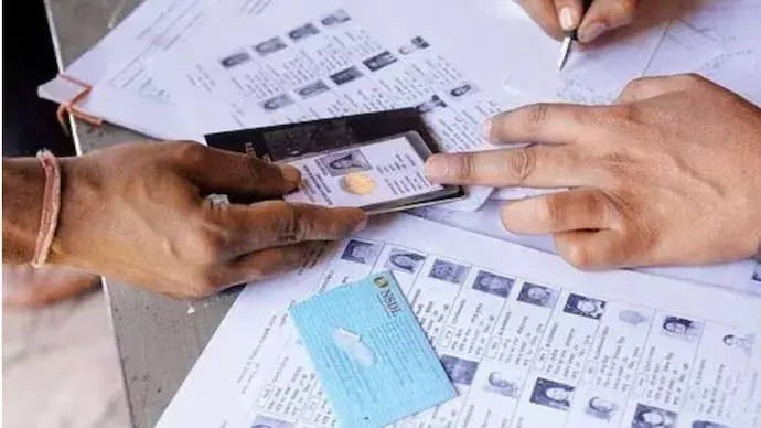 Bengal: Over 55L voter names don’t match 2002 list: Election Commission
