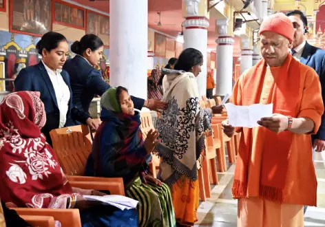CM Yogi meets citizens at Janta Darshan, assures swift redressal of grievances