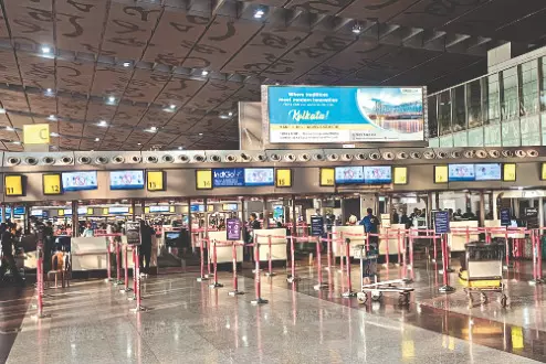 IndiGo flights see fewer cancellations in city on Mon