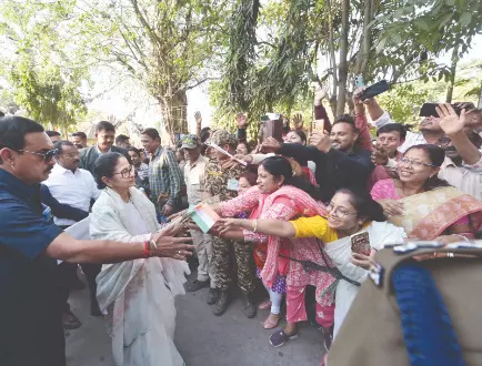 Mamata blames Centre for IndiGo turmoil, seeks compensation for flyers