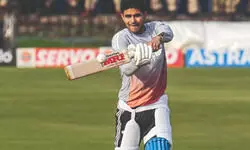 Gill back in full flow, Hardik opts out of practice Gill back in full flow, Hardik opts out of practice