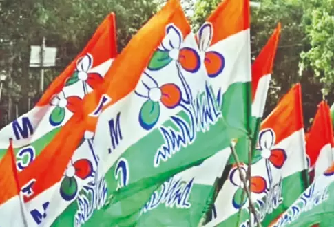Malda: Acting on Mamata’s instructions, TMC ramps up voters’ assistance drive Malda: Acting on Mamata’s instructions, TMC ramps up voters’ assistance drive