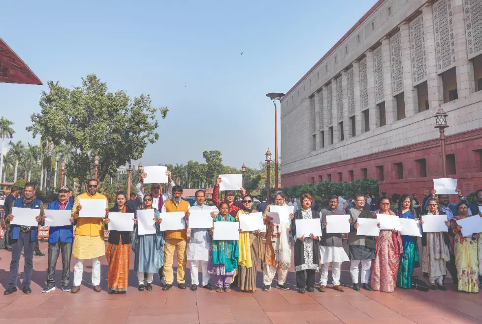 TMC demands white paper on Bengal’s dues, says Centre owes Rs 52K cr under MGNREGA TMC demands white paper on Bengal’s dues, says Centre owes Rs 52K cr under MGNREGA