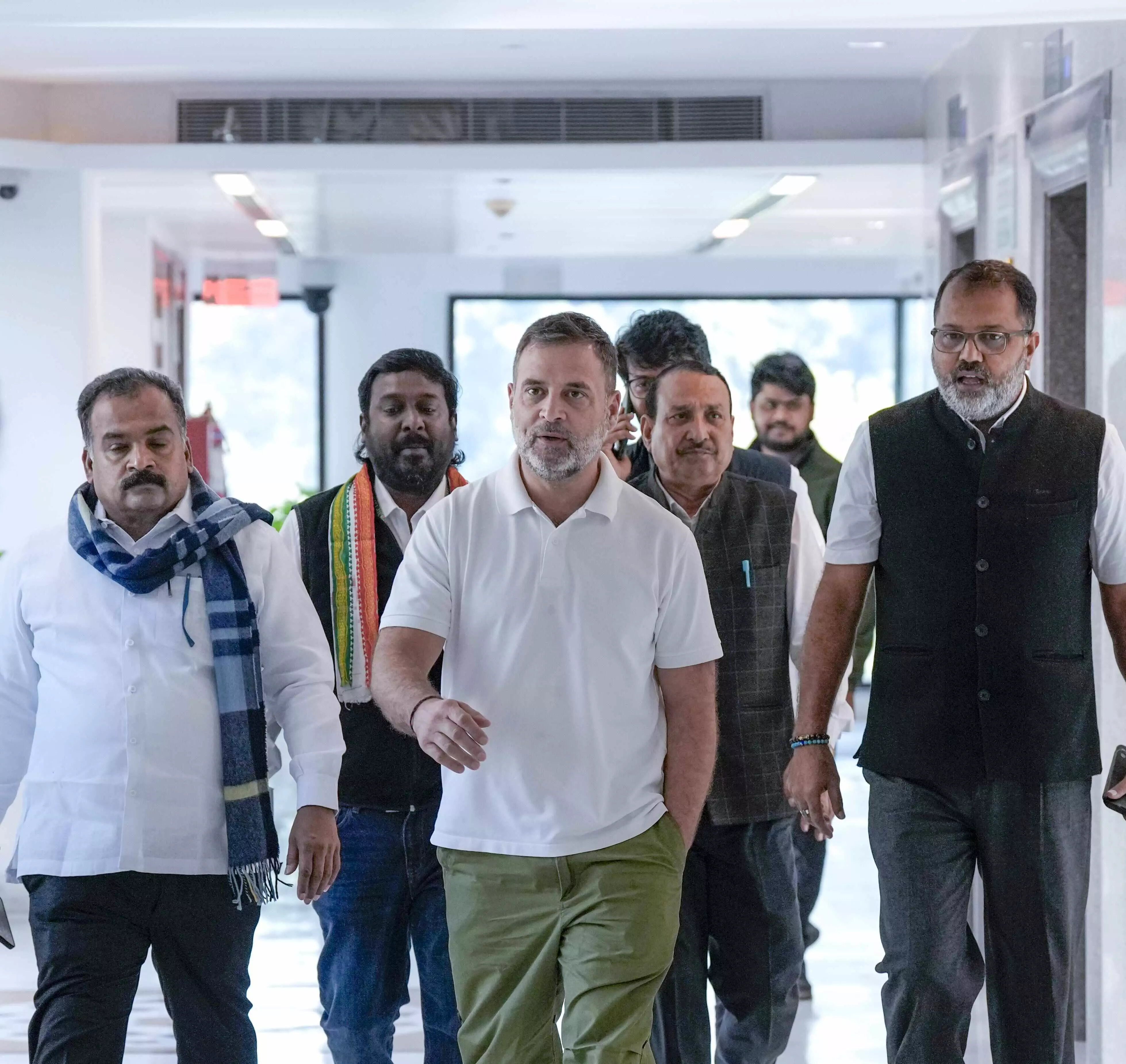 Cong LS MPs meeting: Rahul says govt under pressure on Vande Mataram, election reforms issues Cong LS MPs meeting: Rahul says govt under pressure on Vande Mataram, election reforms issues