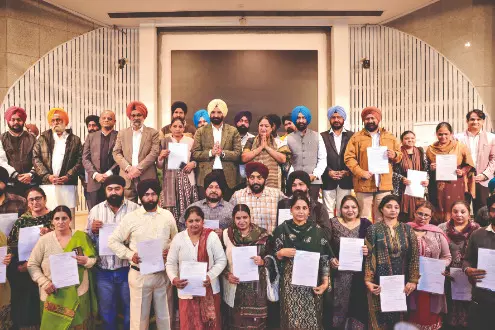 Govt gives jobs to 36 dependants of 1984 riot victims Govt gives jobs to 36 dependants of 1984 riot victims