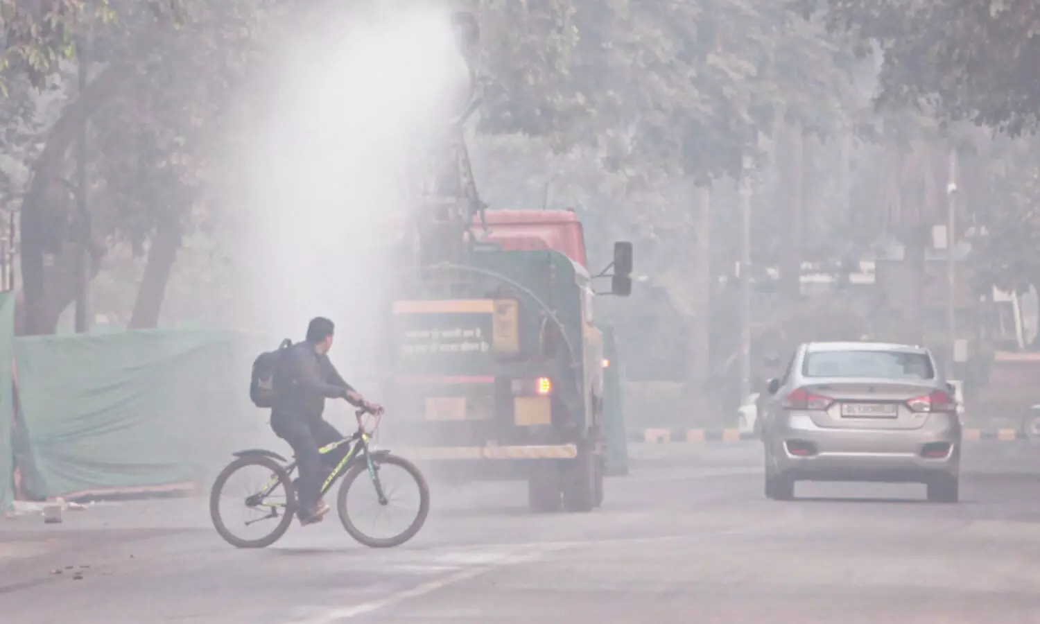 Delhi’s air quality remains very poor