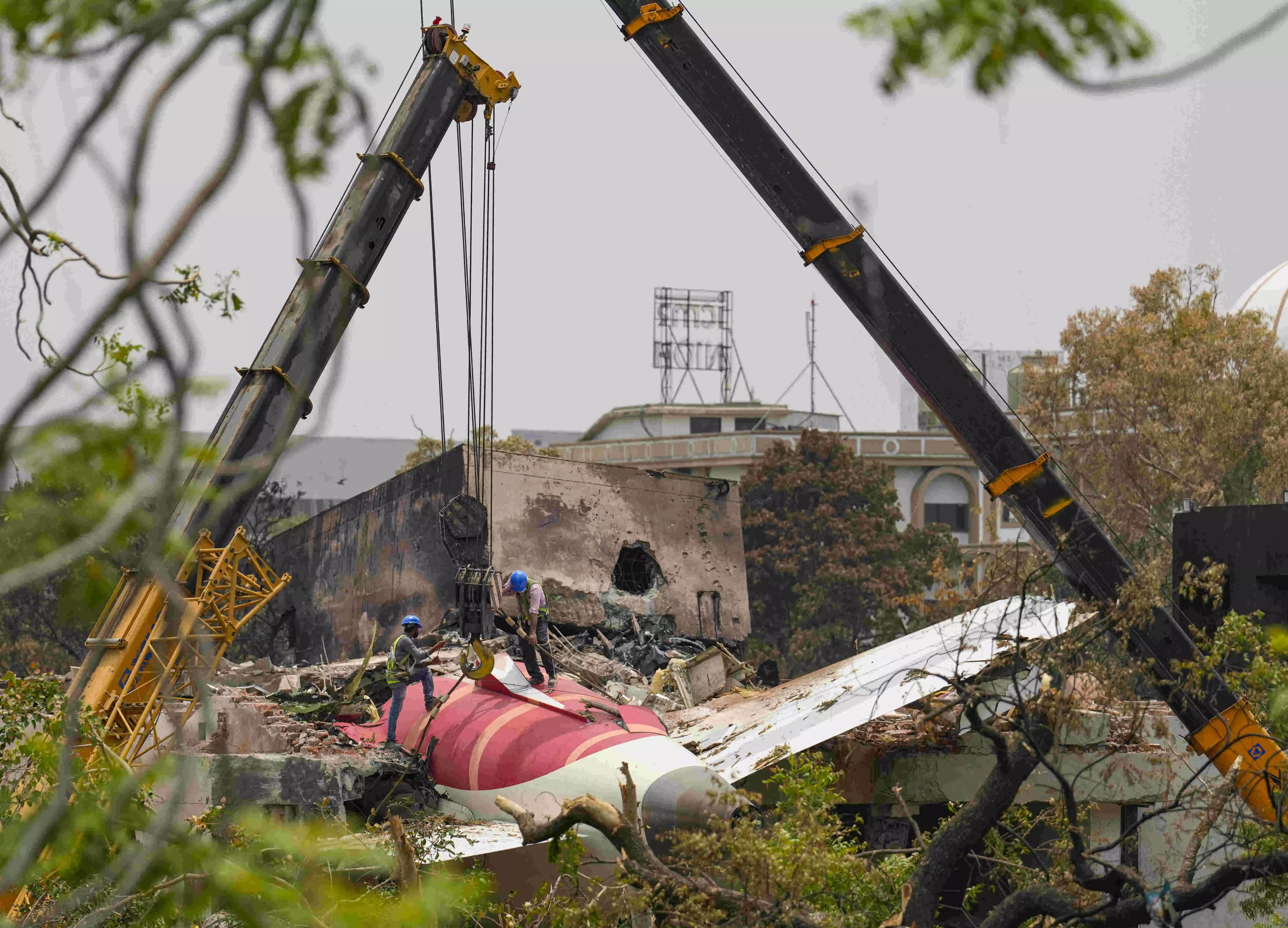 Were trying to meet with the families...: Mike Andrews, lead counsel for AI171 Crash Were trying to meet with the families...: Mike Andrews, lead counsel for AI171 Crash
