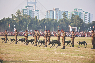 Vijay Diwas: Eastern Command holds military tattoo in city