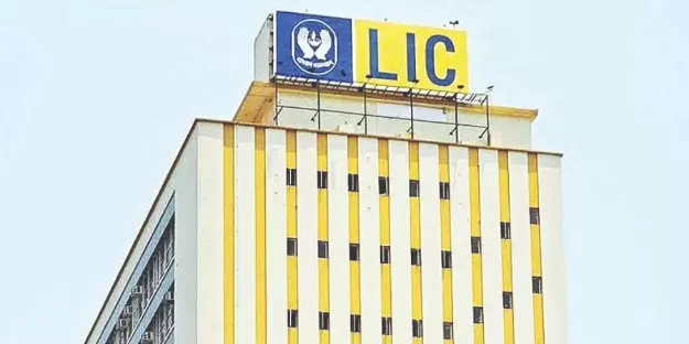 Tata, Reliance, Adani among top 5 recipients of LIC’s investments Tata, Reliance, Adani among top 5 recipients of LIC’s investments