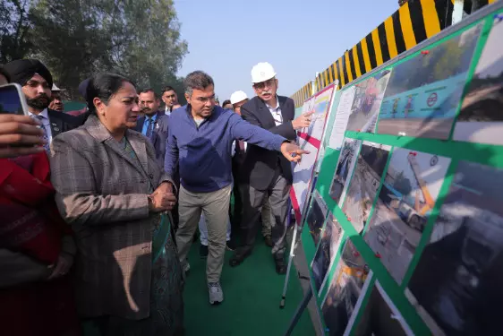 Delhi Government’s Strong Crackdown on Industrial Pollution Delhi Government’s Strong Crackdown on Industrial Pollution