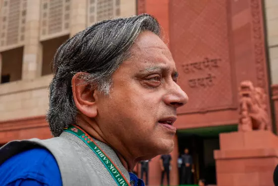 Tharoor warns N-Energy Bill a ‘dangerous leap into privatised nuclear expansion’ Tharoor warns N-Energy Bill a ‘dangerous leap into privatised nuclear expansion’