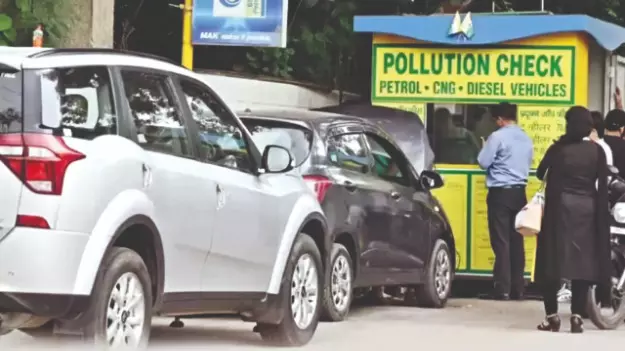 No PUC–no fuel, 50% WFH, curbs on old cars: Stricter anti-pollution curbs kick in No PUC–no fuel, 50% WFH, curbs on old cars: Stricter anti-pollution curbs kick in