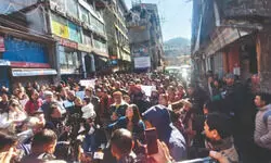 GTA assures teachers, school closure in Darjeeling suspended temporarily GTA assures teachers, school closure in Darjeeling suspended temporarily