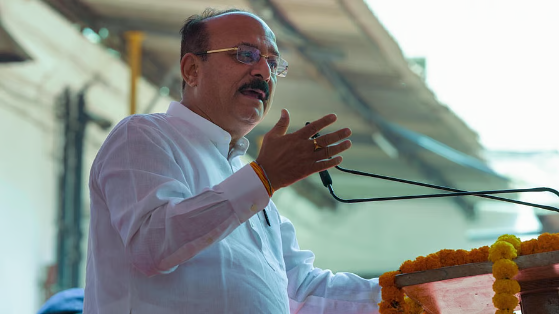 Air purifiers to be installed in 10,000 classrooms in first phase: Delhi Education Minister