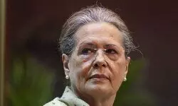 Modi govt bulldozed MGNREGA, says Sonia Gandhi, vows fight against new black law