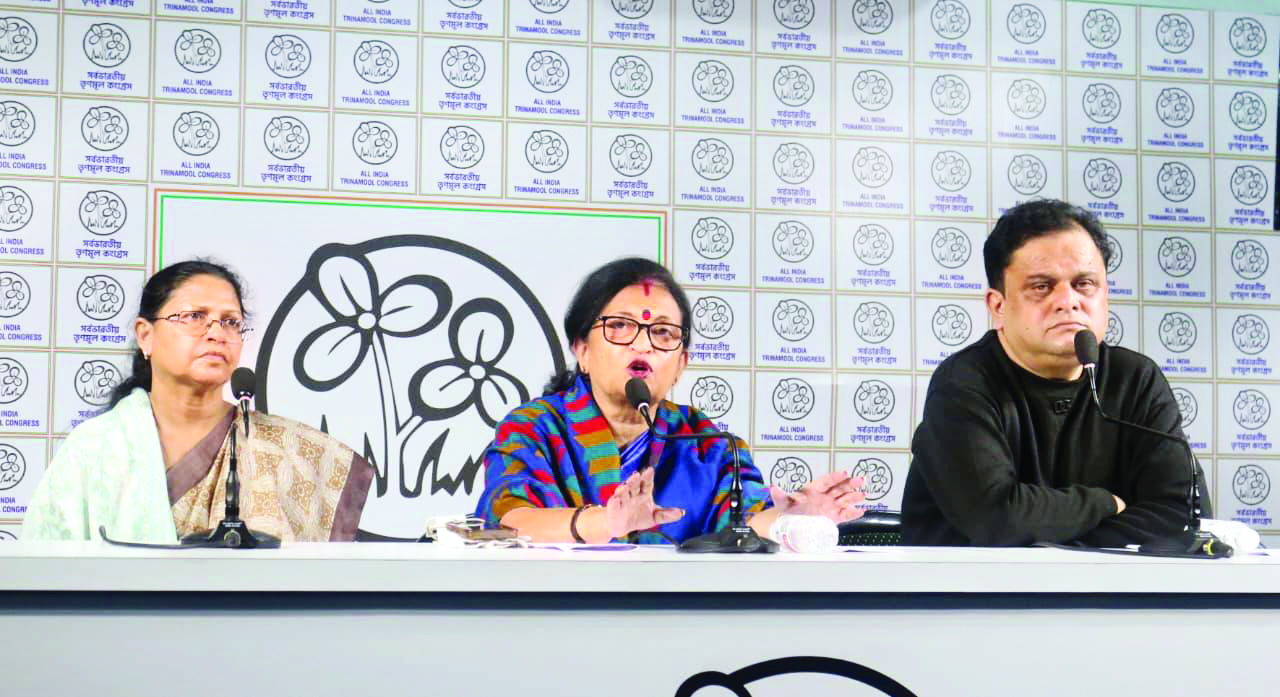 ‘Empty-handed PM, blocked funds’: TMC salvo at Modi’s ‘maha jungle raj’ charge