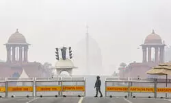 Fog grounds 105 flights, 450+ delayed