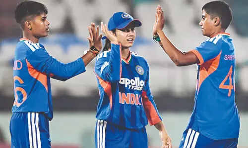 India out to have a field day