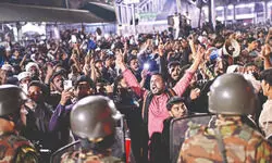 Fractured Mandate Ahead