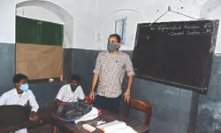 Phased rollout: Class V to continue in high schools across state till 2029