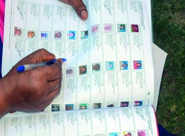 SIR forms put Ayodhya sadhus in bind as they write Guru’s name in fathers’ column