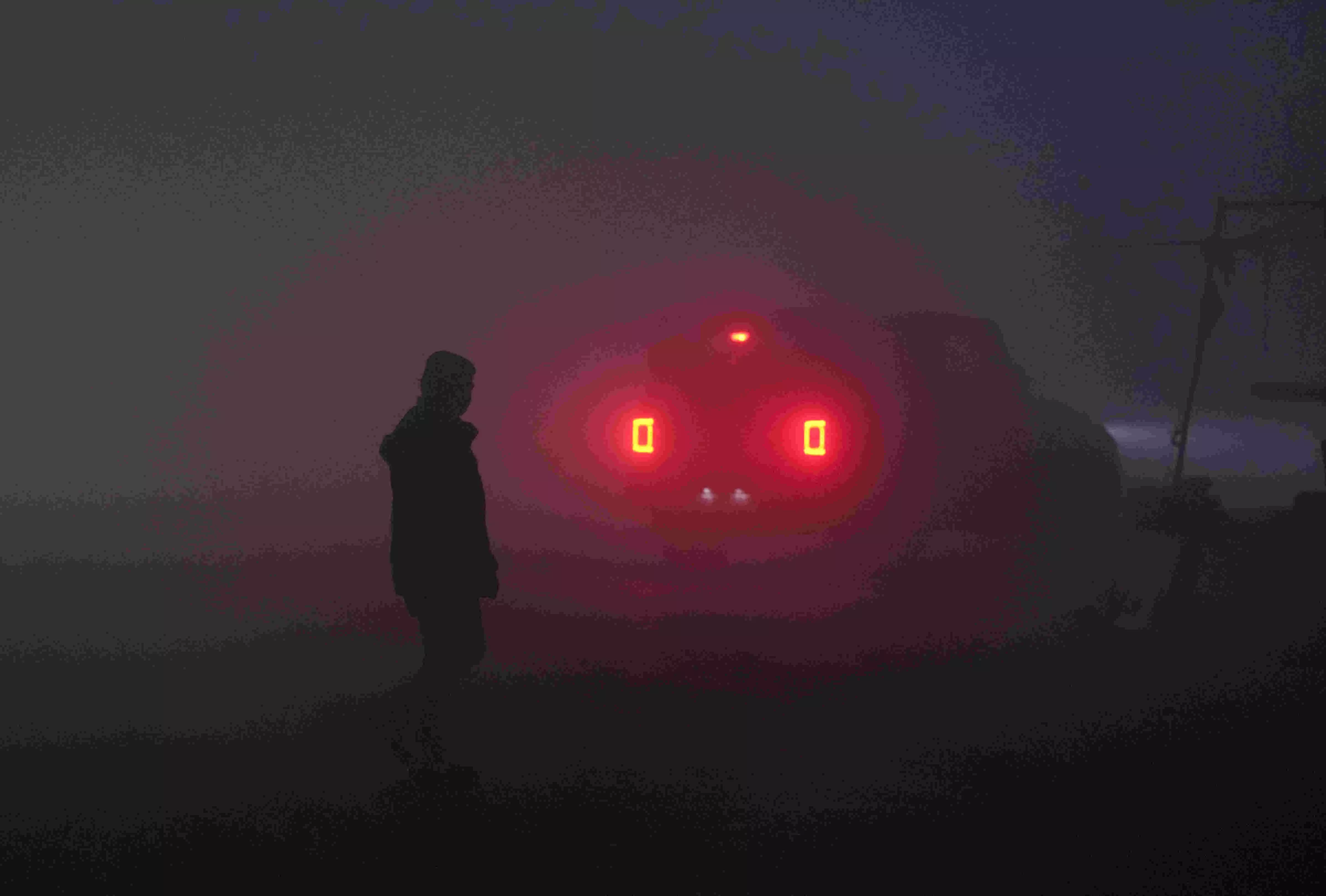 Delhi airport sees 128 flight cancellations, 8 diversions due to fog Delhi airport sees 128 flight cancellations, 8 diversions due to fog