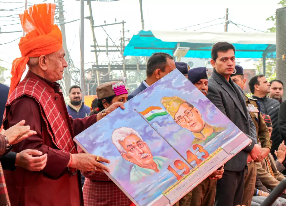 L-G Manoj Sinha inaugurates Netaji Subash Chandra Bose flag point in Jammu L-G Manoj Sinha inaugurates Netaji Subash Chandra Bose flag point in Jammu