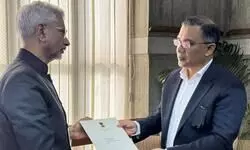 EAM Jaishankar arrives in Dhaka for Khaleda Zia’s funeral, hands over PM Modi’s letter to her son EAM Jaishankar arrives in Dhaka for Khaleda Zia’s funeral, hands over PM Modi’s letter to her son