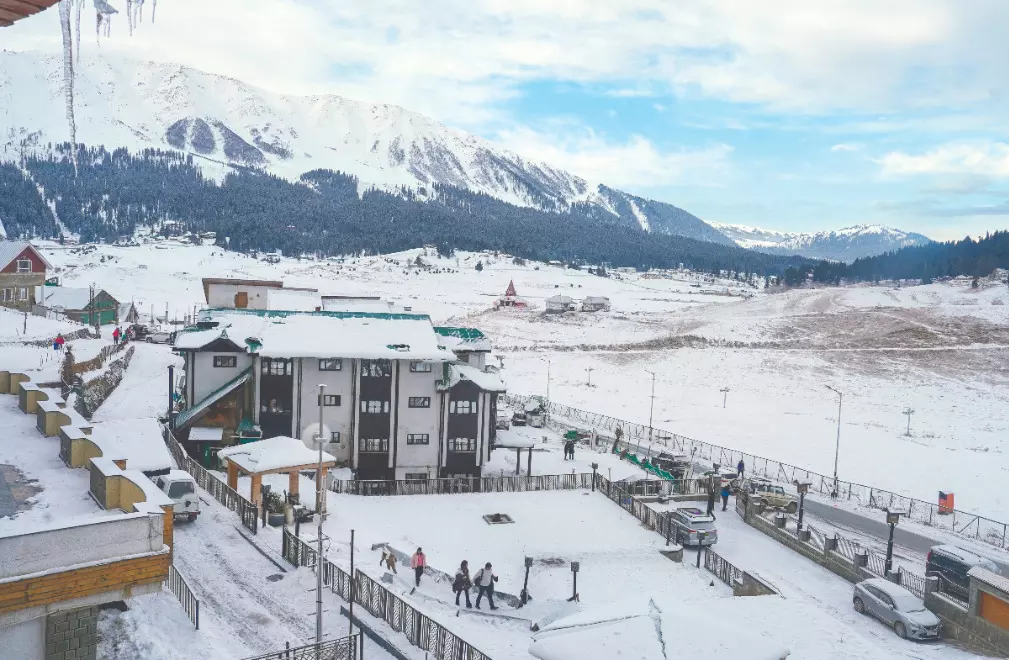 IMD predicts cold wave and dense fog as winter tightens grip across North