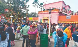 Puja & picnics: Kolkata marks New Year with Kalpataru Utsav and holiday cheer