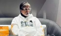 Amitabh Bachchan remembers Dharmendra on KBC