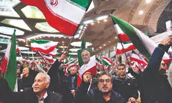 US ‘locked and loaded’ as Trump and Iranian officials exchange threats