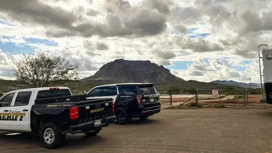 Helicopter crashes in Arizona mountains, killing 4 people aboard Helicopter crashes in Arizona mountains, killing 4 people aboard