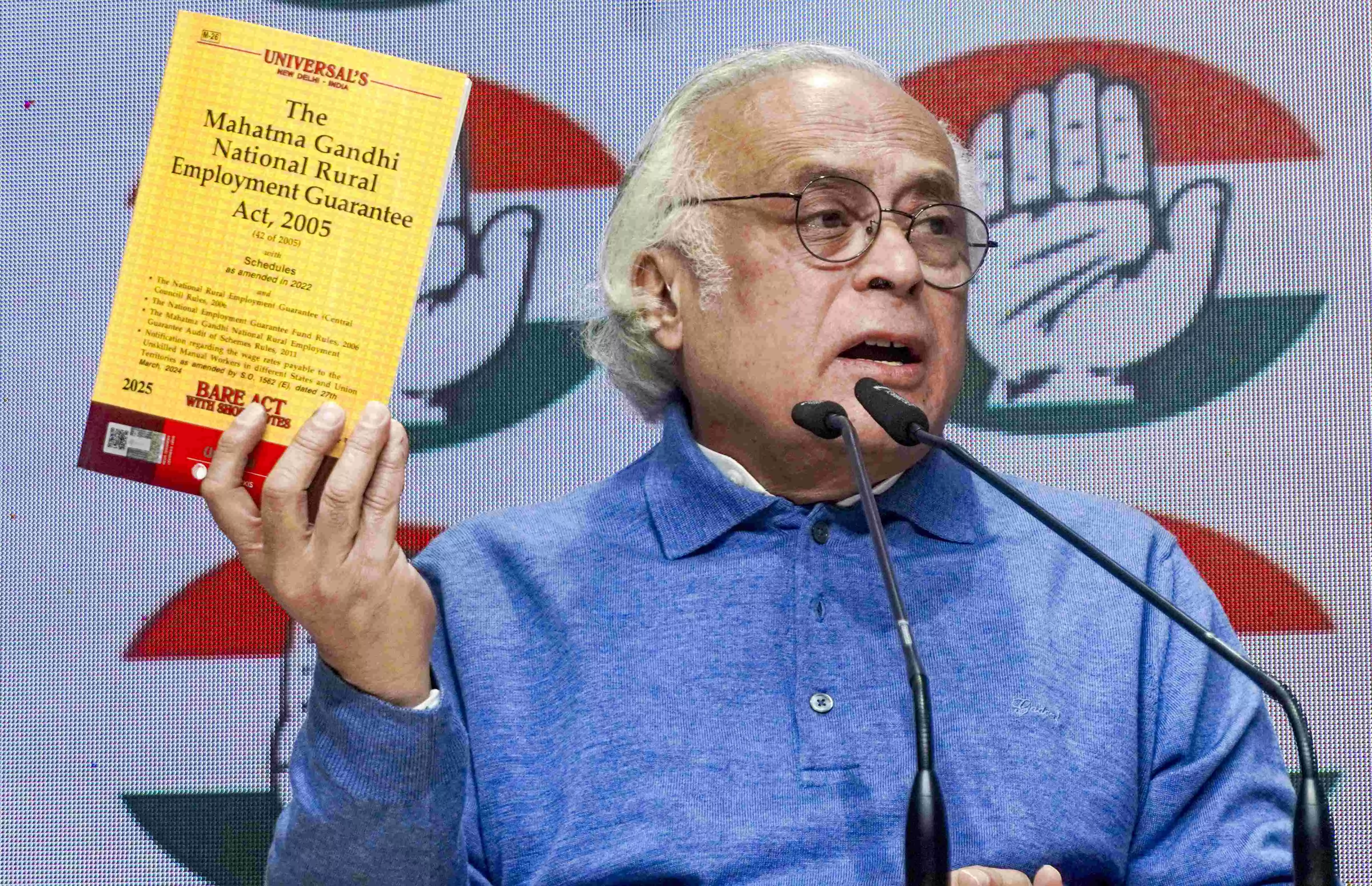 Cong sounds MGNREGA battle cry; nationwide stir from Jan 10-Feb 25 Cong sounds MGNREGA battle cry; nationwide stir from Jan 10-Feb 25