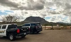 Helicopter crashes in Arizona mountains, killing 4 people aboard Helicopter crashes in Arizona mountains, killing 4 people aboard