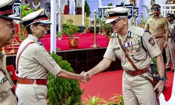 IPS officer Sadanand Date, 26/11 hero, takes charge as Maharashtra DGP IPS officer Sadanand Date, 26/11 hero, takes charge as Maharashtra DGP