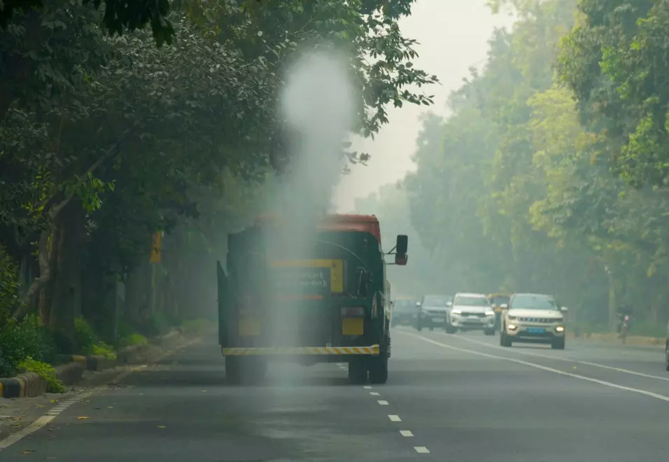 Air quality in city poor Air quality in city poor