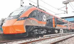 ‘Vande Bharat sleeper passengers to get premium linen kit’