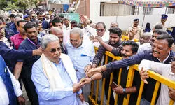 Siddaramaiah makes history as Karnatakas longest-serving CM, breaks Devaraj Urs’ record Siddaramaiah makes history as Karnatakas longest-serving CM, breaks Devaraj Urs’ record