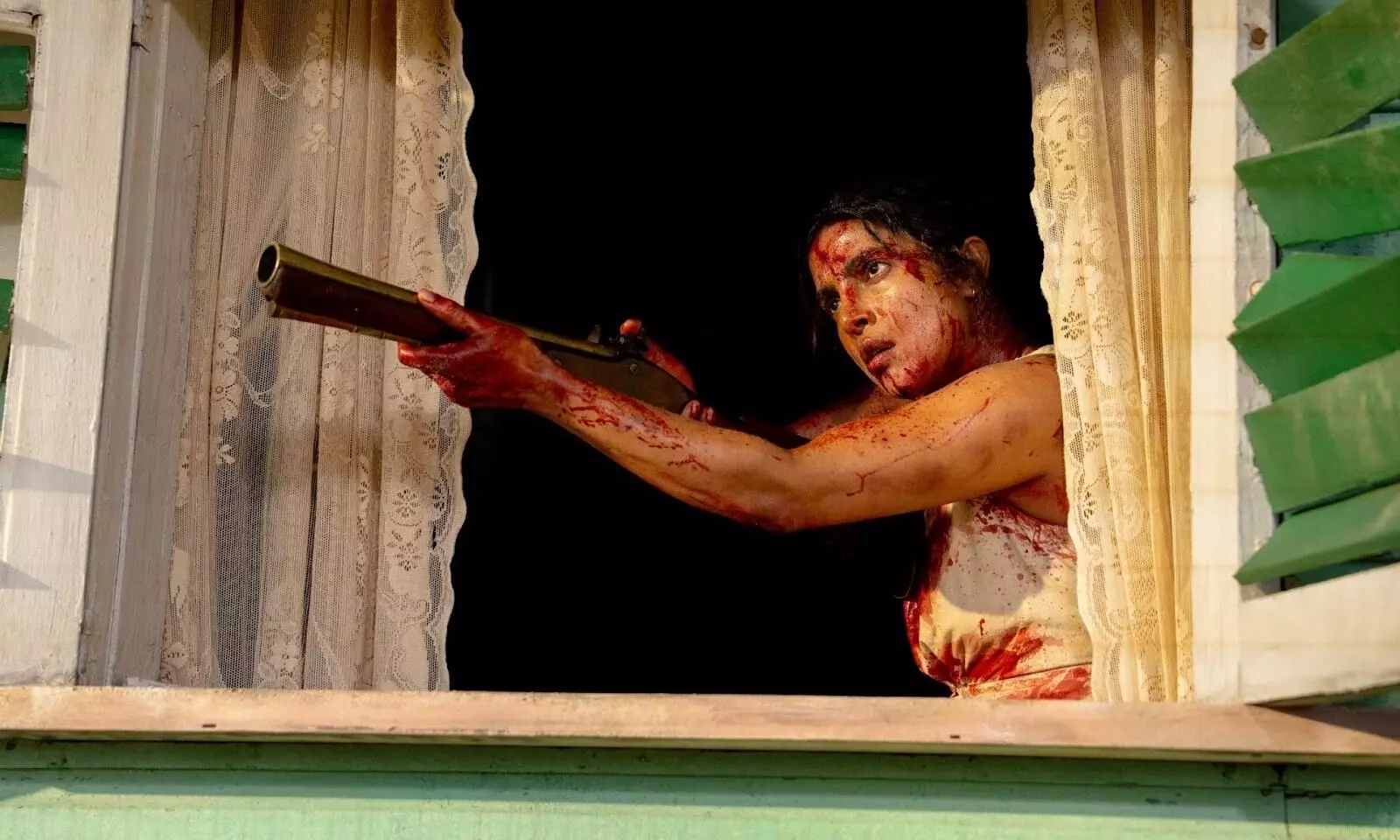 Priyanka Chopra gets ‘bloody’ revengeful in ‘The Bluff’ Priyanka Chopra gets ‘bloody’ revengeful in ‘The Bluff’