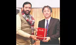 Haryana CM meets Japan’s Mizuho Bank MD to explore investment ties Haryana CM meets Japan’s Mizuho Bank MD to explore investment ties