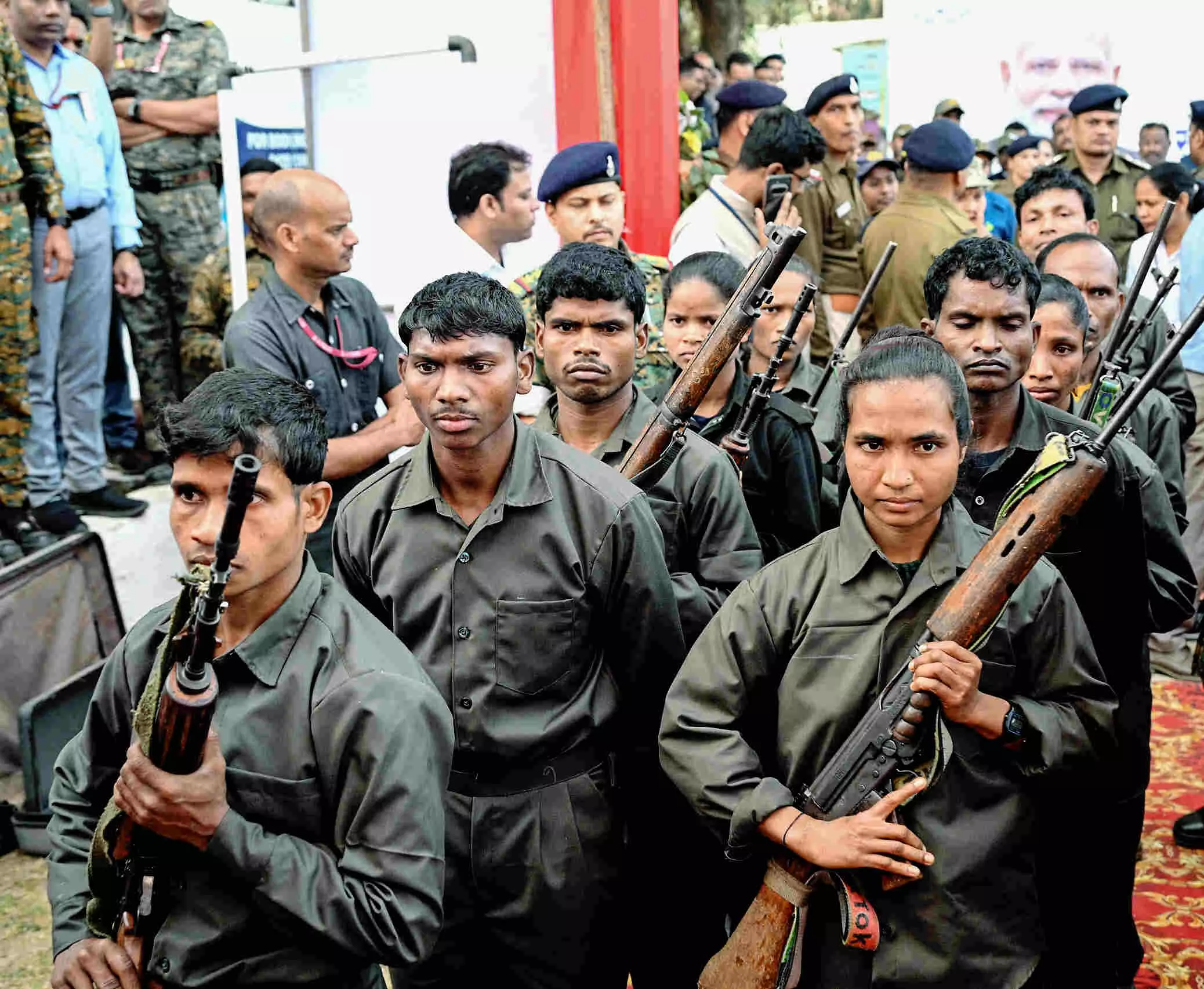 63 Naxalites, including 36 with total bounty of over 1.19 crore, surrender in Chhattisgarh 63 Naxalites, including 36 with total bounty of over 1.19 crore, surrender in Chhattisgarh