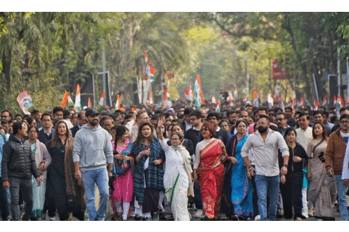 I-PAC row: Mamata hits streets, leads protest march in Kolkata against ED action
