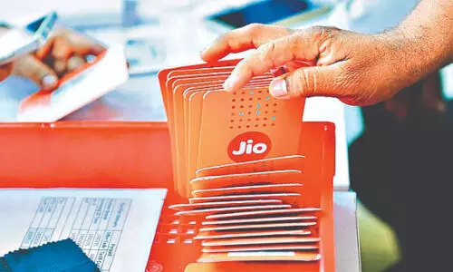 Reliance Jio looking to sell 2.5% stake via IPO in 2026