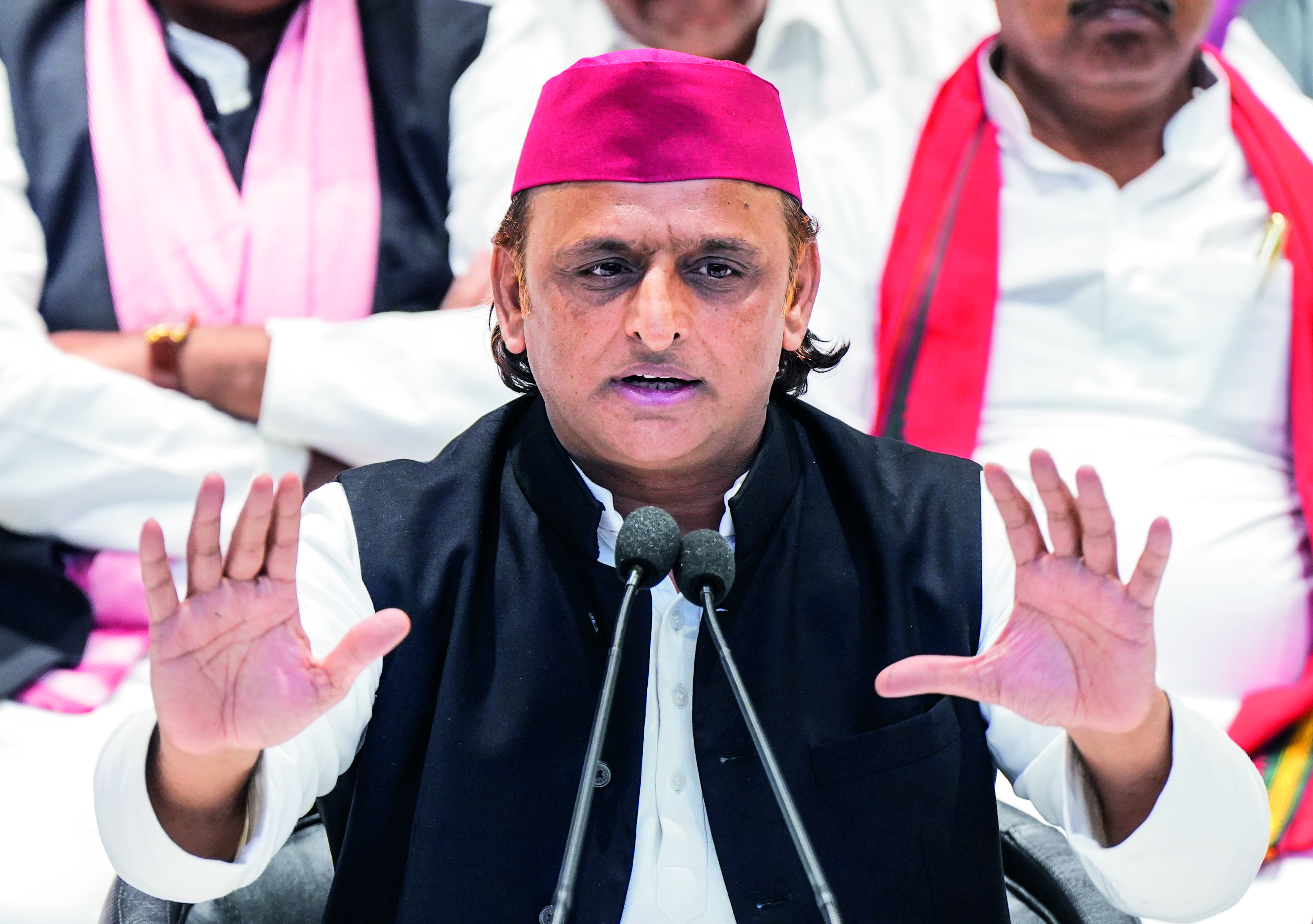 SP chief flags ‘conspiracy’ in SIR exercise