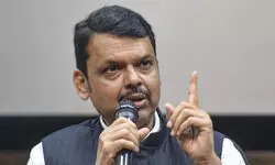 Fadnavis to request PM Modi to launch Dharavi Revelopment Project, assures 350 sqft homes